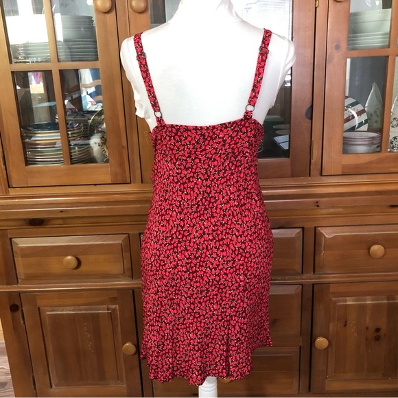 NWT Wild Fable Red Floral V-Neck Sleeveless Slip Dress - Picture 2 of 4